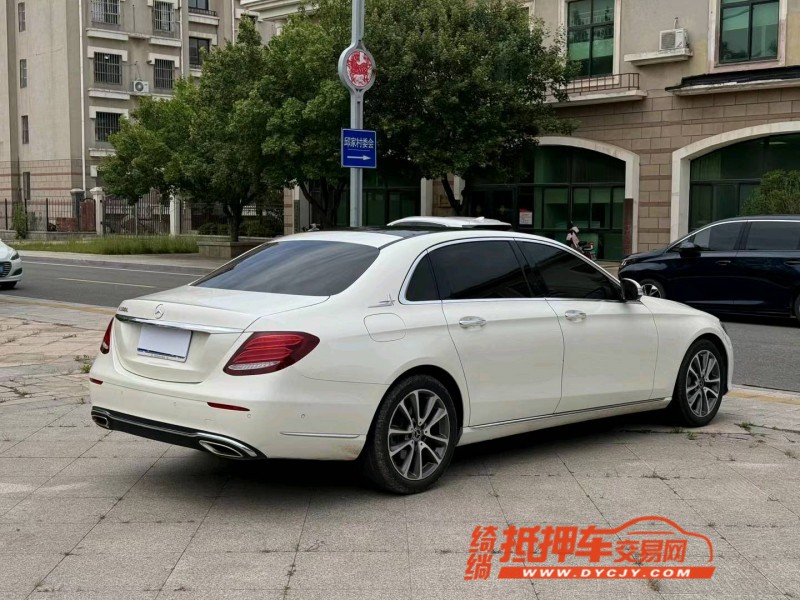 烟台19年奔驰E4