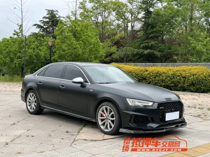 潍坊17年奥迪A4L8