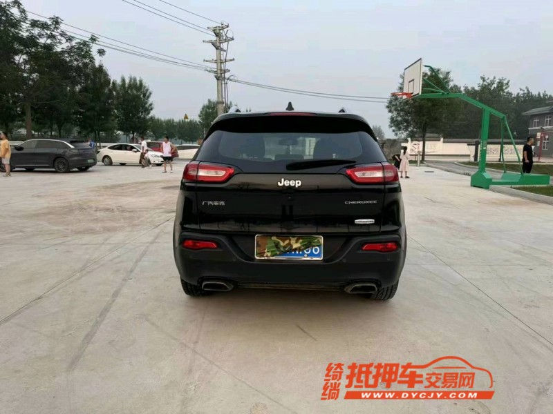 徐州17年Jeep自由光9