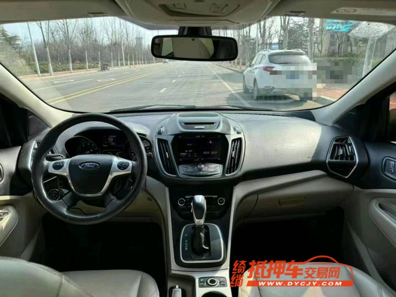 青岛13年福特翼虎6