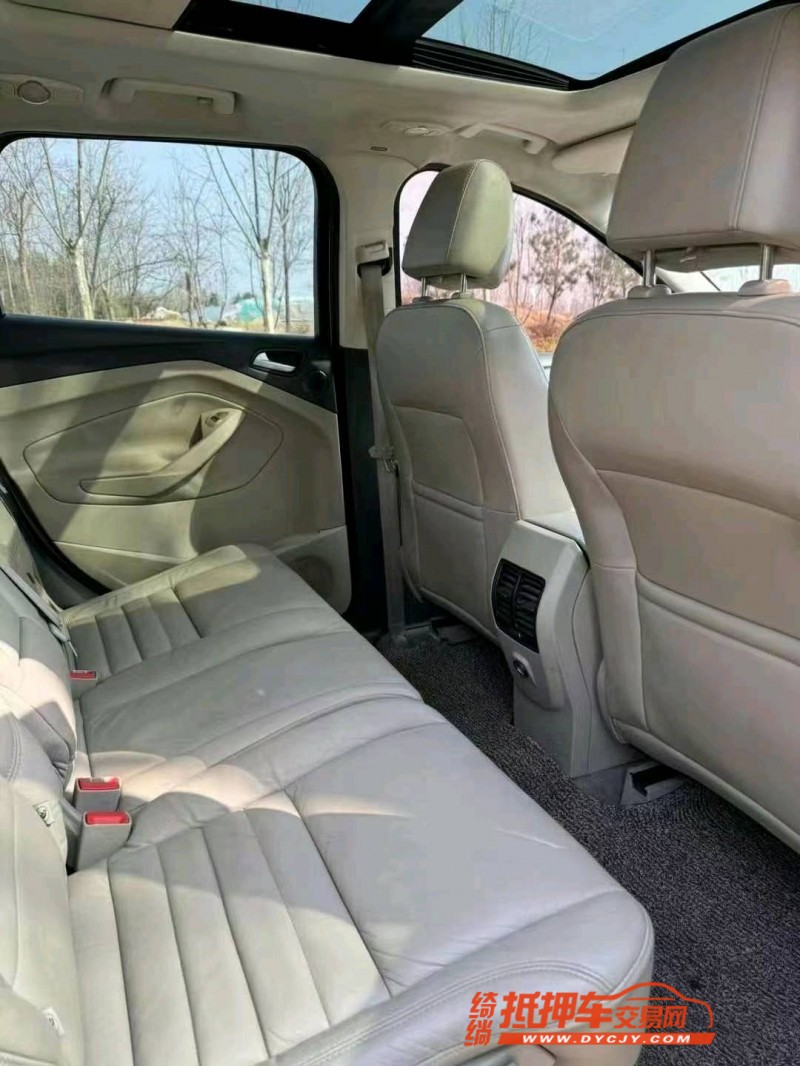 青岛13年福特翼虎7