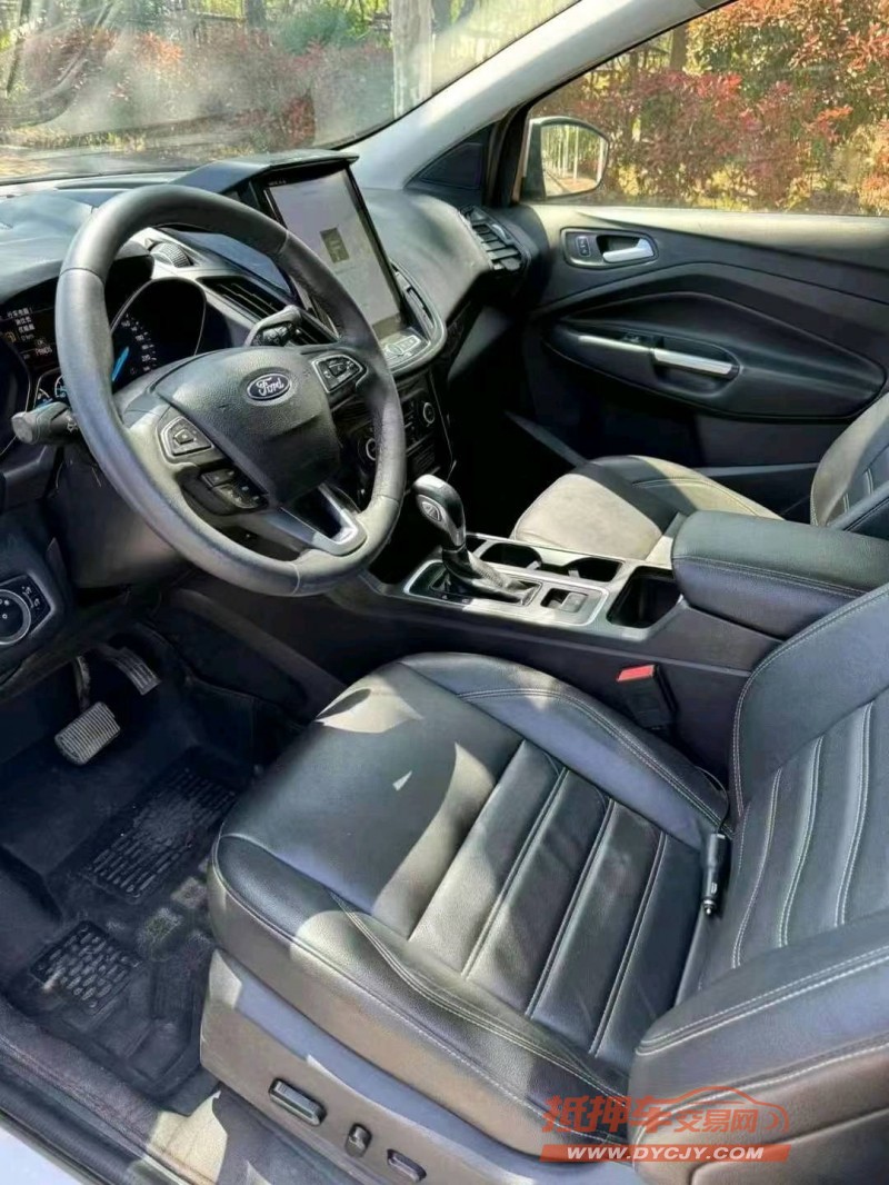 青岛19年福特翼虎6