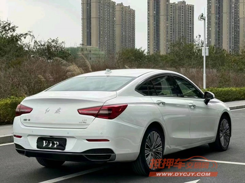 东莞21年红旗H57