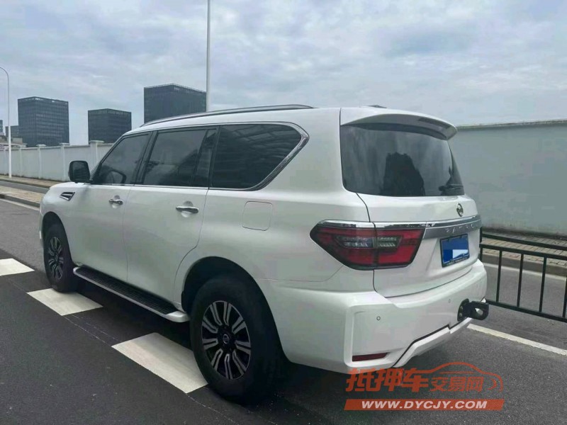 邵阳20年日产途乐4