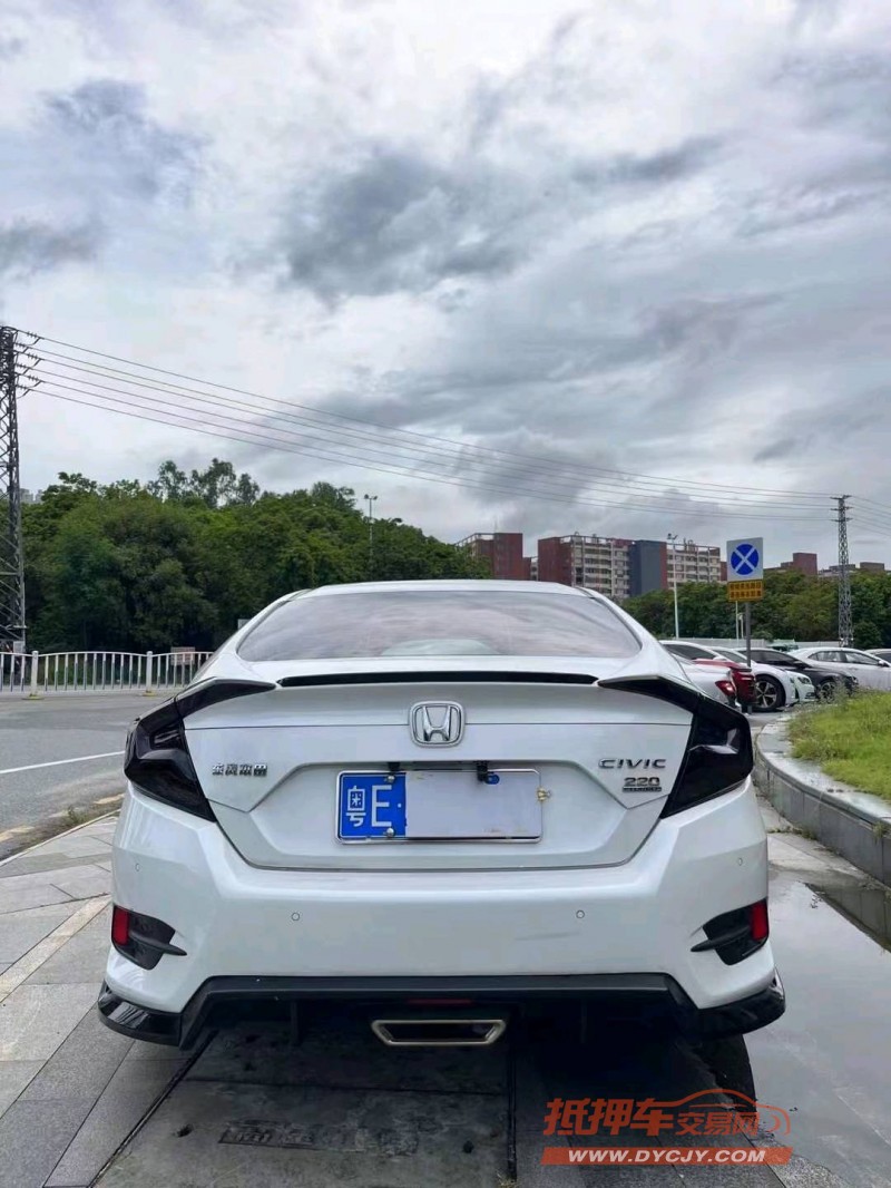 广州21年本田思域9