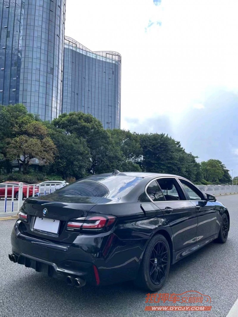 广州15年宝马5系4