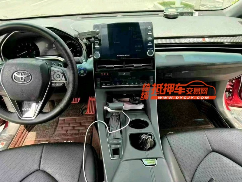广州19年丰田亚洲龙7