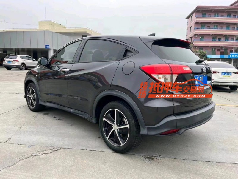 广州20年本田缤智4