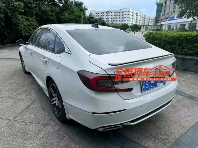 汕头22年本田雅阁7