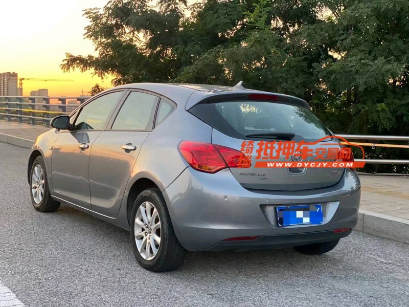 沧州11年别克英朗3