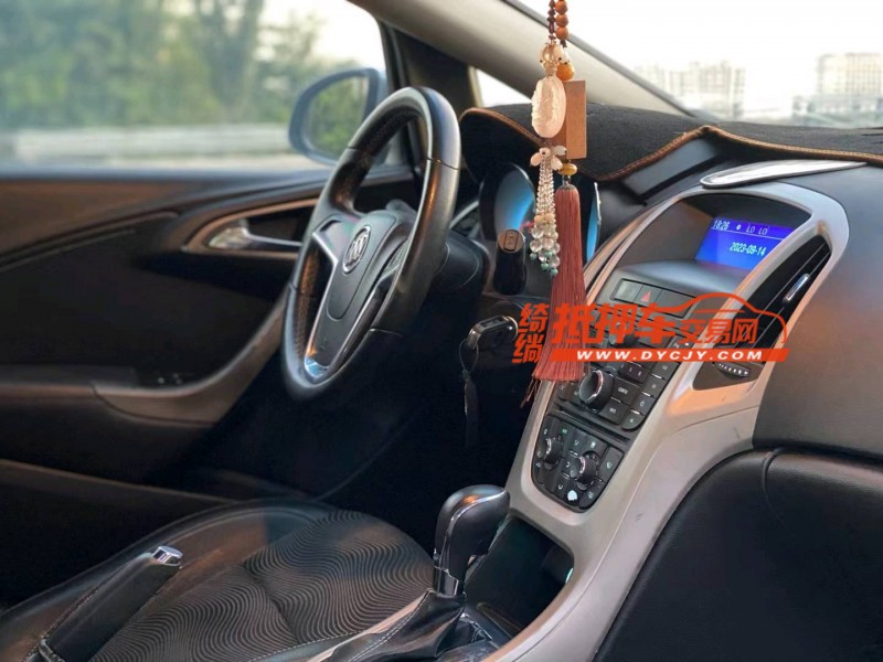 沧州11年别克英朗5