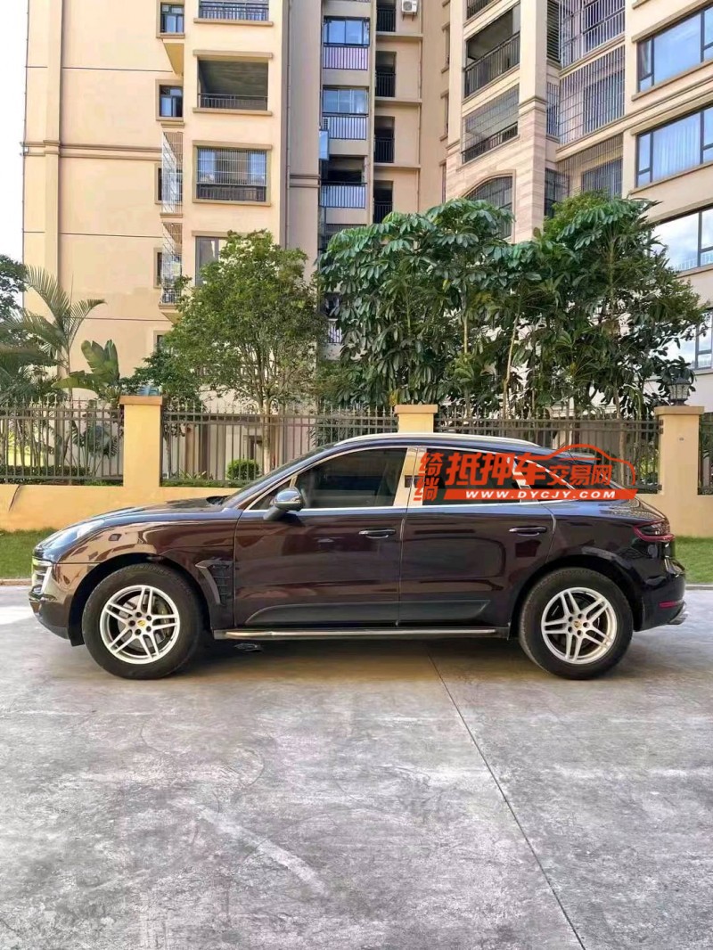 防城港17年保時捷Macan2