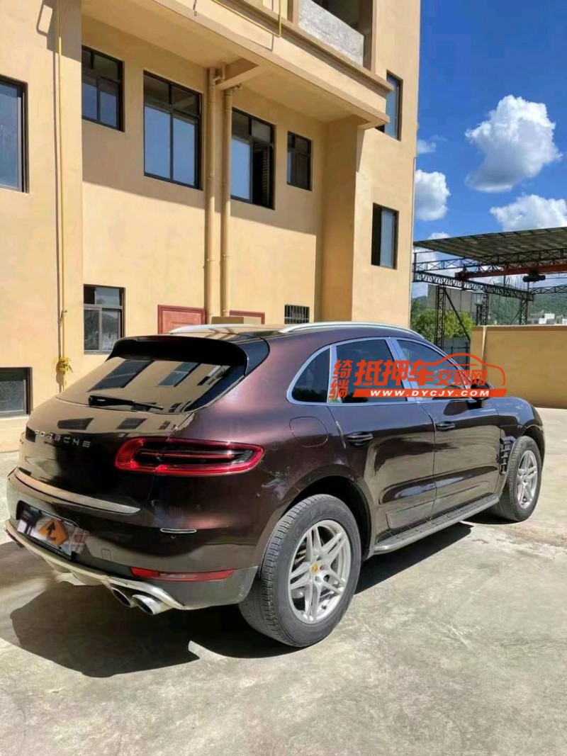防城港17年保時捷Macan3