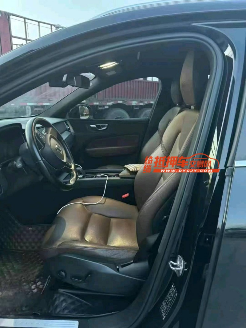 邵阳22年沃尔沃XC602