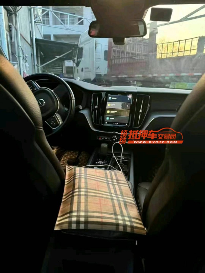邵阳22年沃尔沃XC606