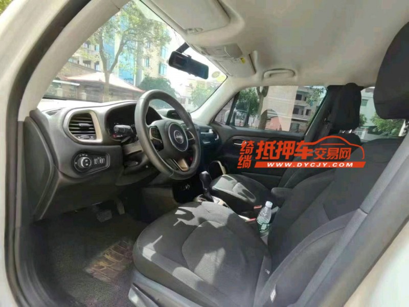 佛山18年Jeep自由侠4