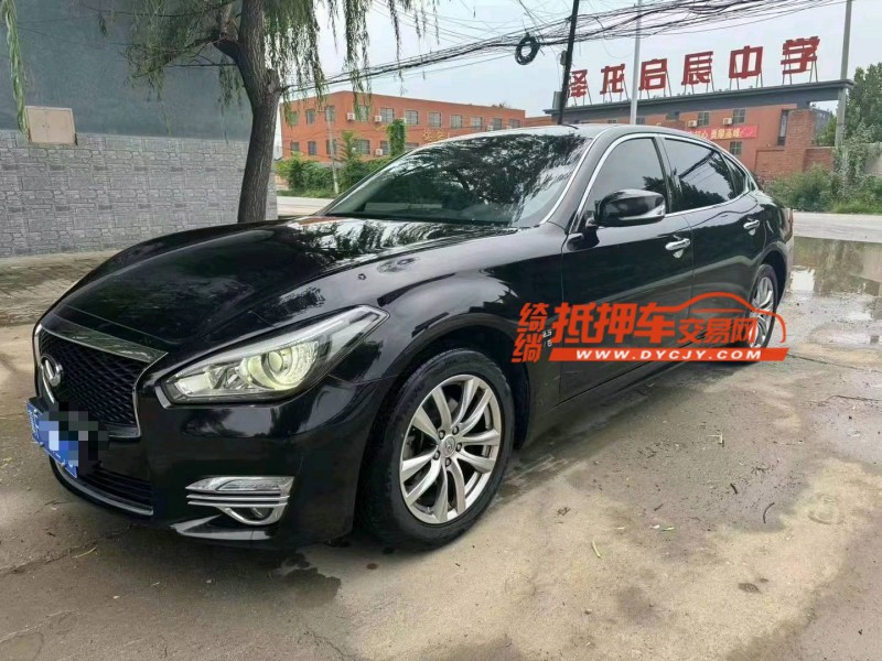 保定18年英菲尼迪Q703