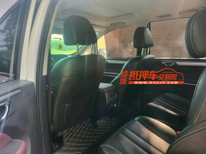 保定23年传祺M66