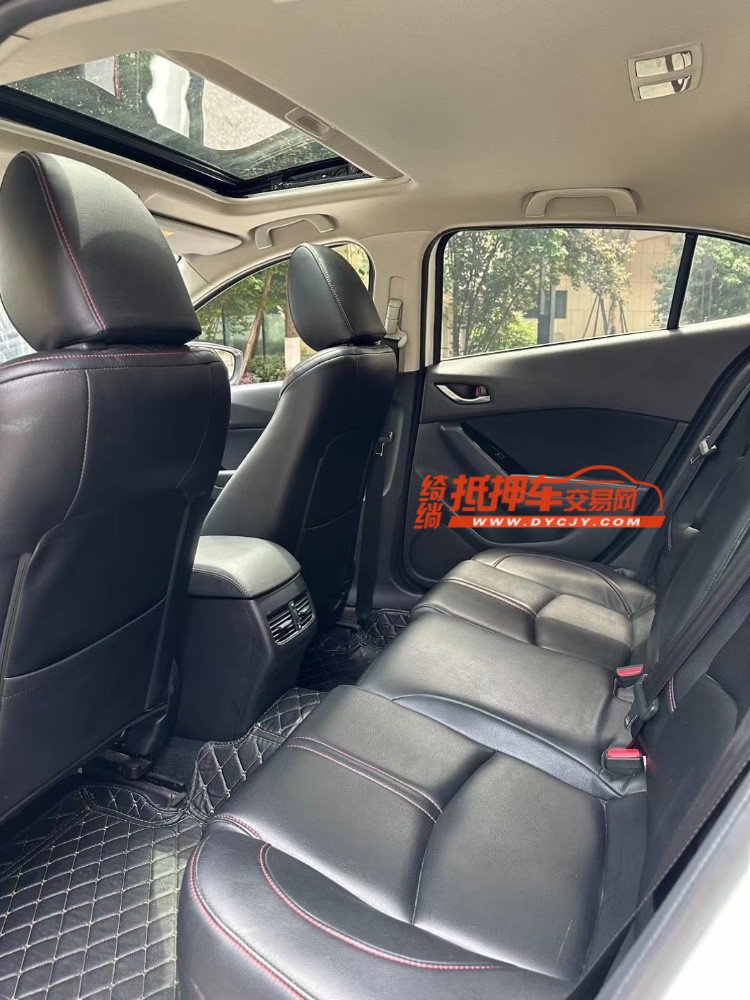 成都18年马自达昂克赛拉7