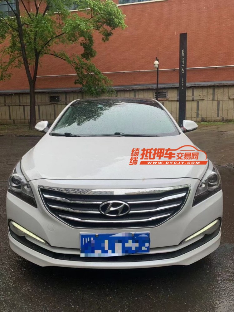 成都16年现代名图1