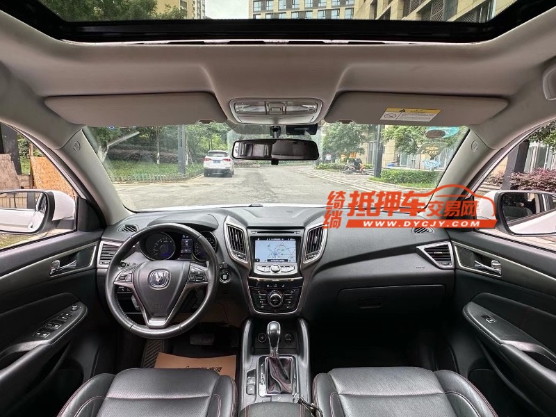 成都17年长安汽车CS755