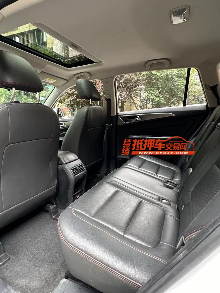 成都17年长安汽车CS756