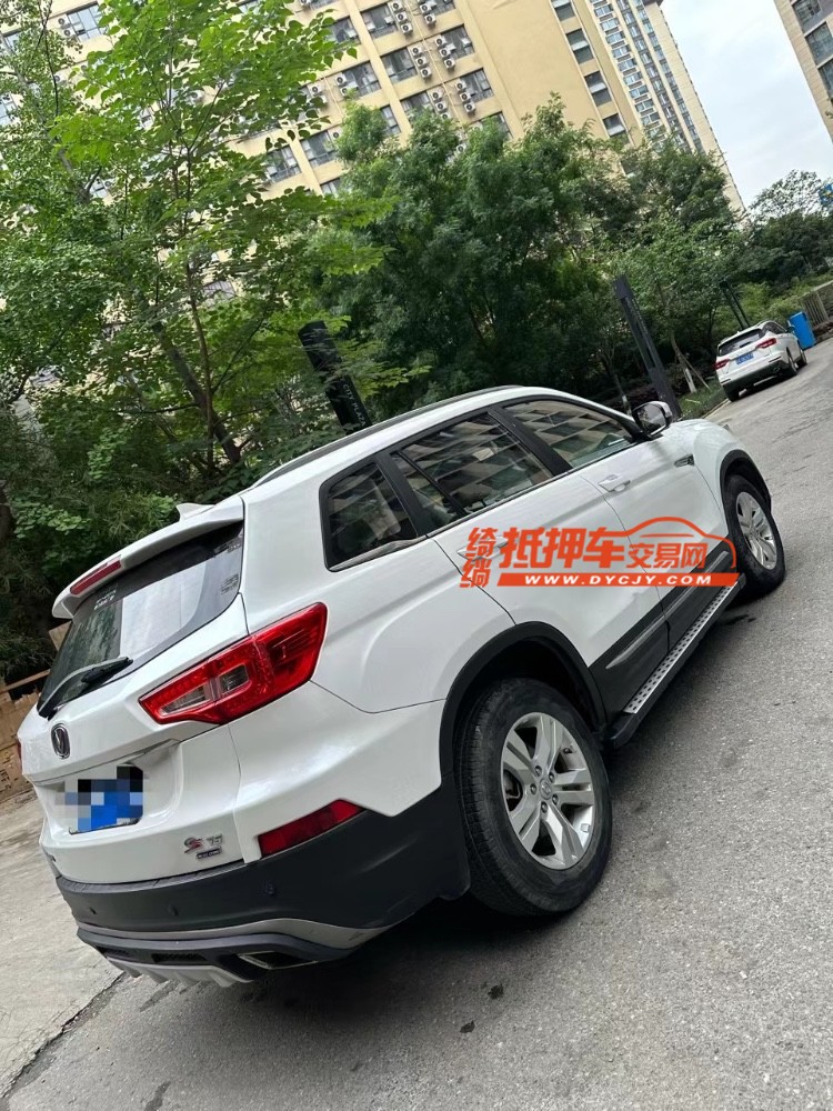 成都17年长安汽车CS757