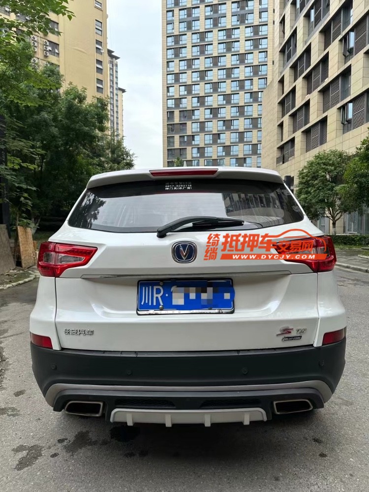 成都17年长安汽车CS758