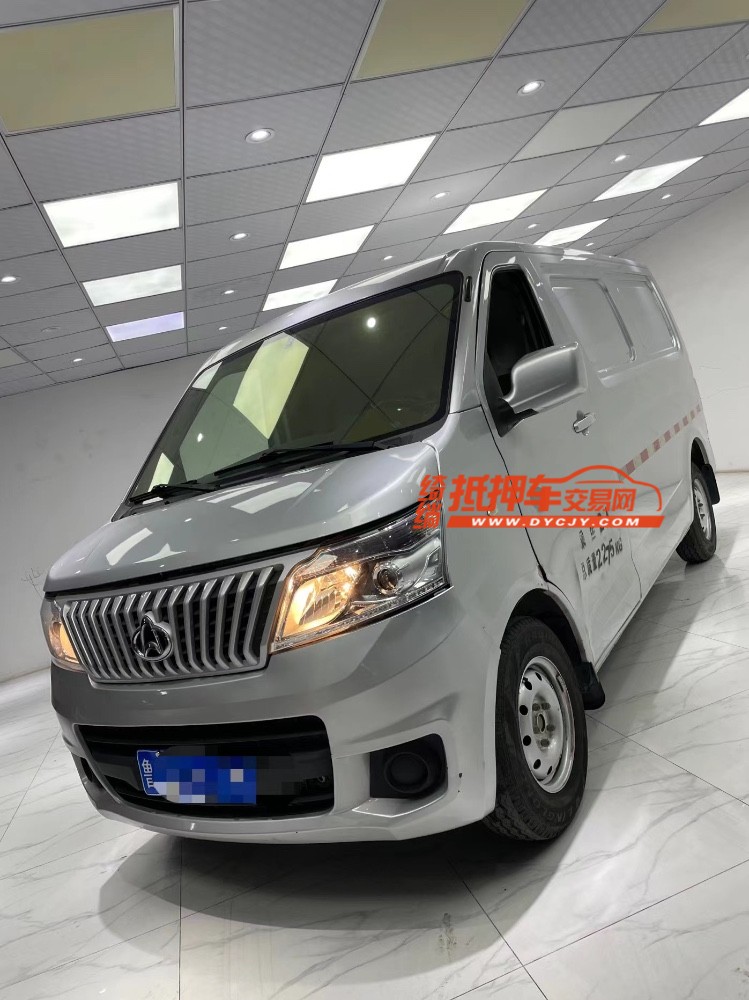 成都21年长安汽车睿行2