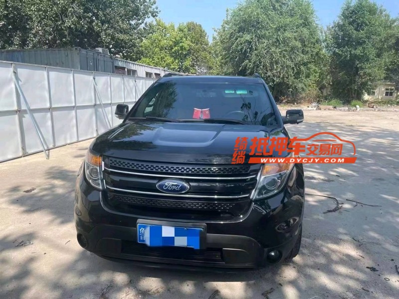 青岛14年福特探险者1