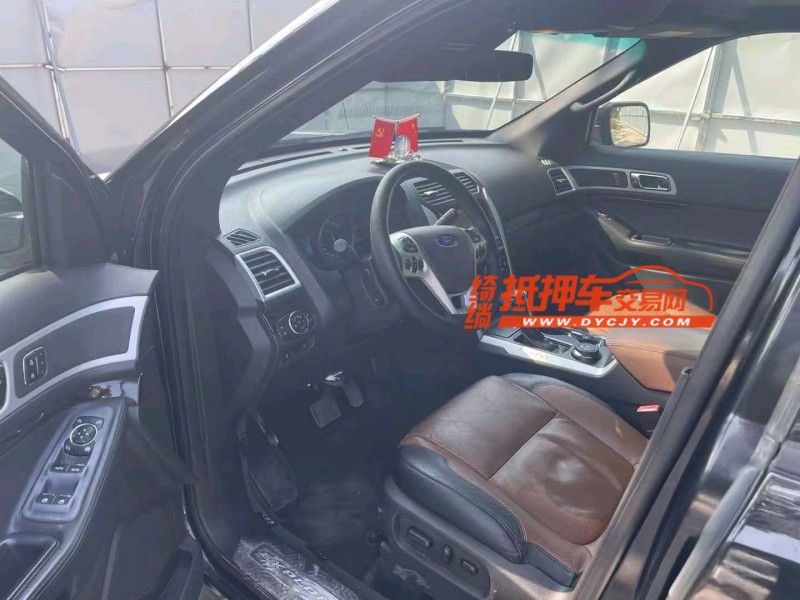 青岛14年福特探险者3