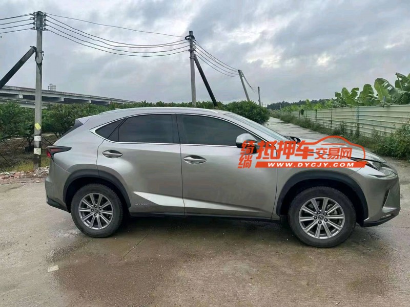江门18年雷克萨斯NX3