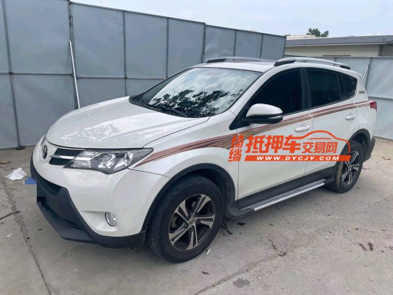 青岛16年丰田RAV42