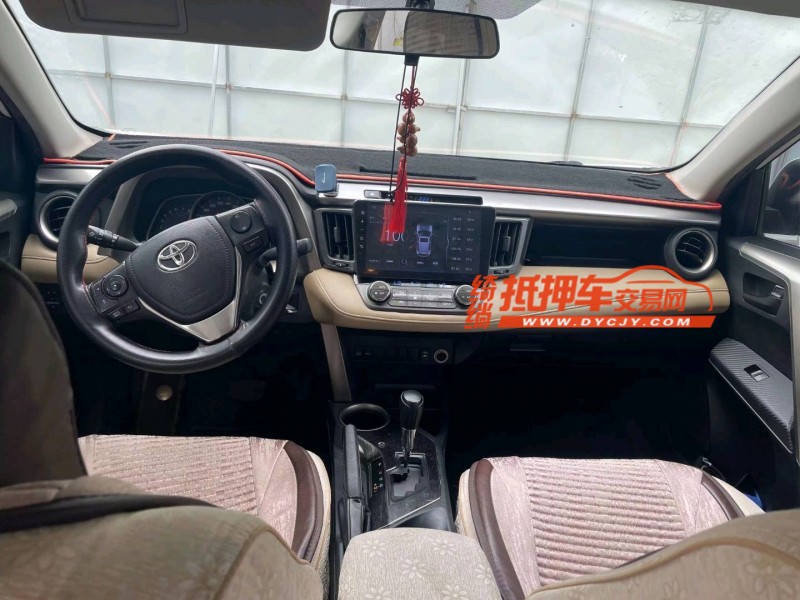 青岛16年丰田RAV45