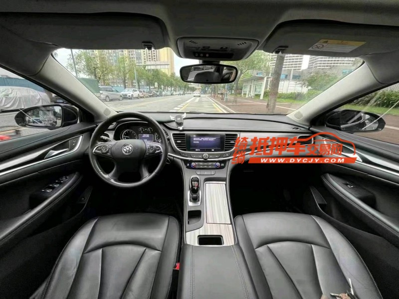 东莞20年别克君越5