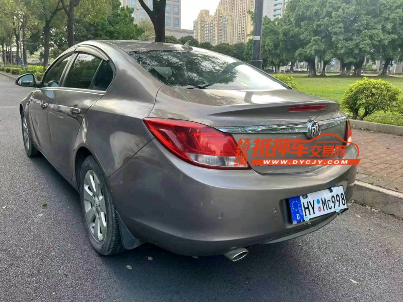 东莞11年别克君威4