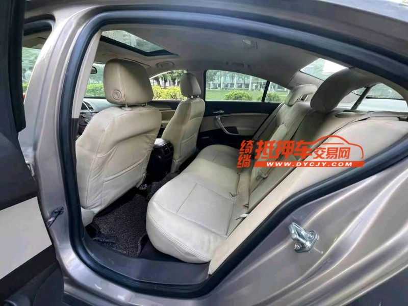 东莞11年别克君威8