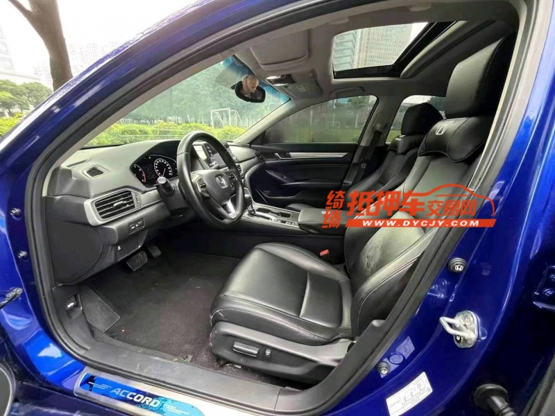 东莞18年本田雅阁5
