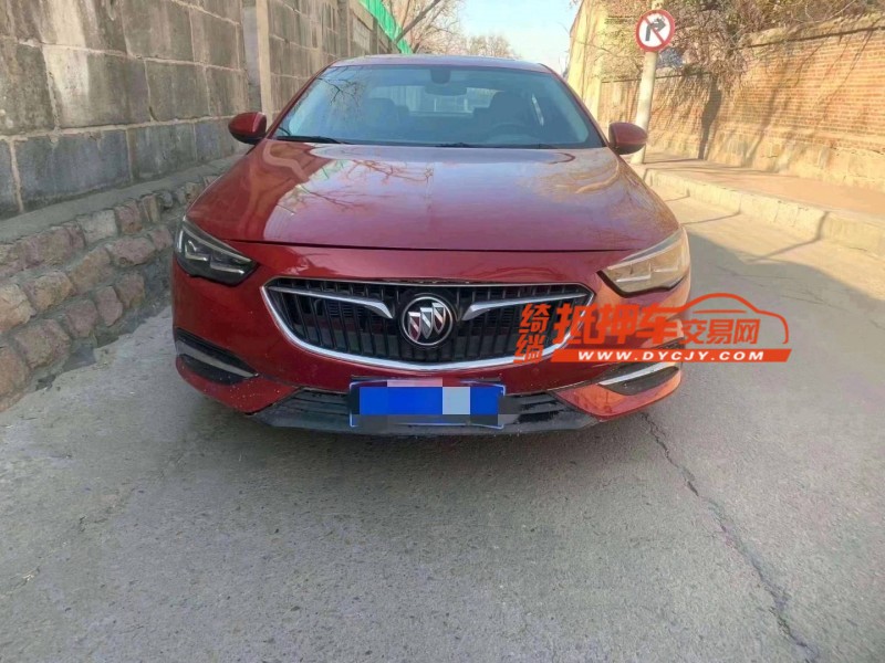 青岛18年别克君威1