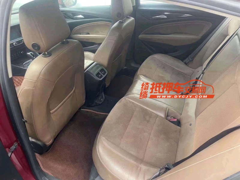 青岛18年别克君威6