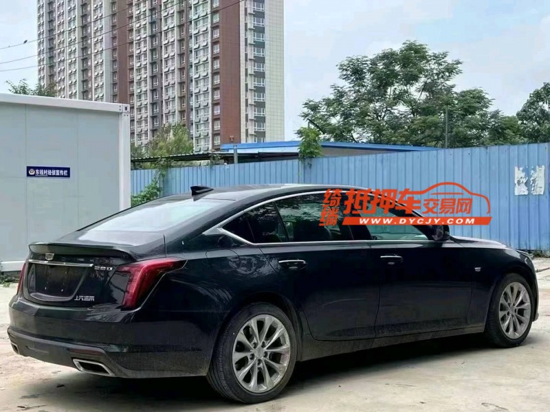济宁22年凯迪拉克CT55