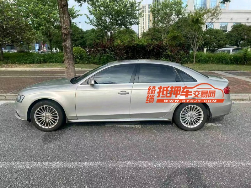 东莞16年奥迪A4L3