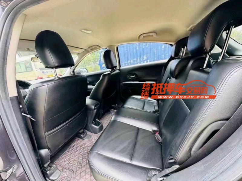 江门17年本田缤智4