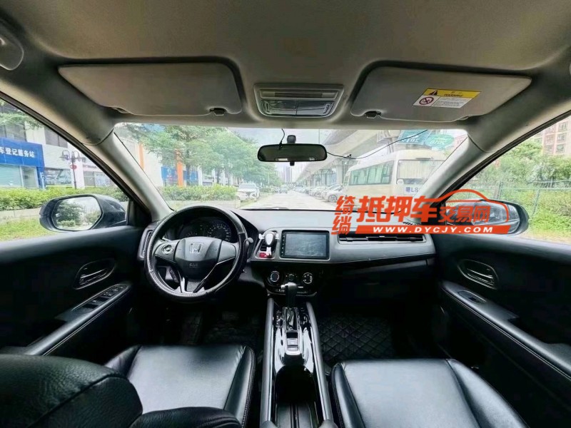 江门17年本田缤智5