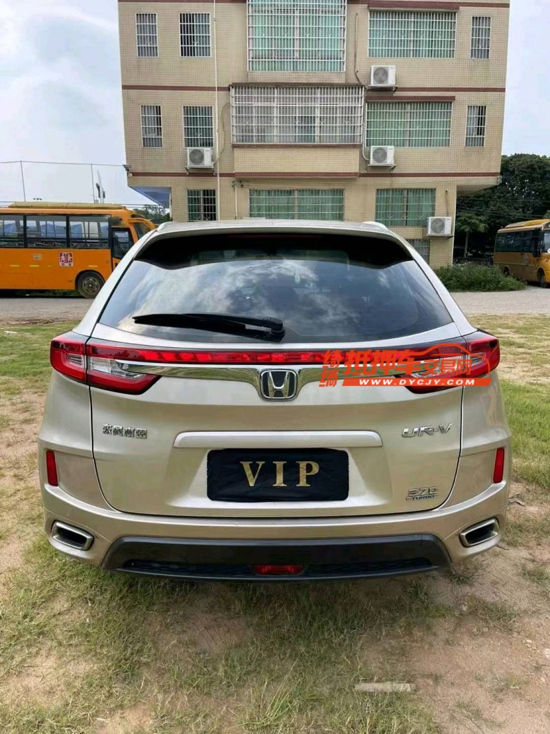 广州17年本田URV9