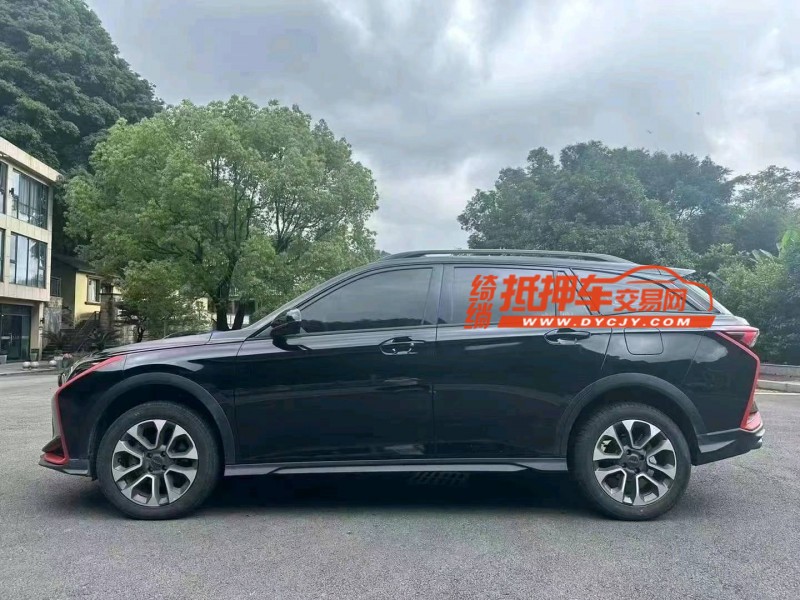 嘉興23年東風奕炫6