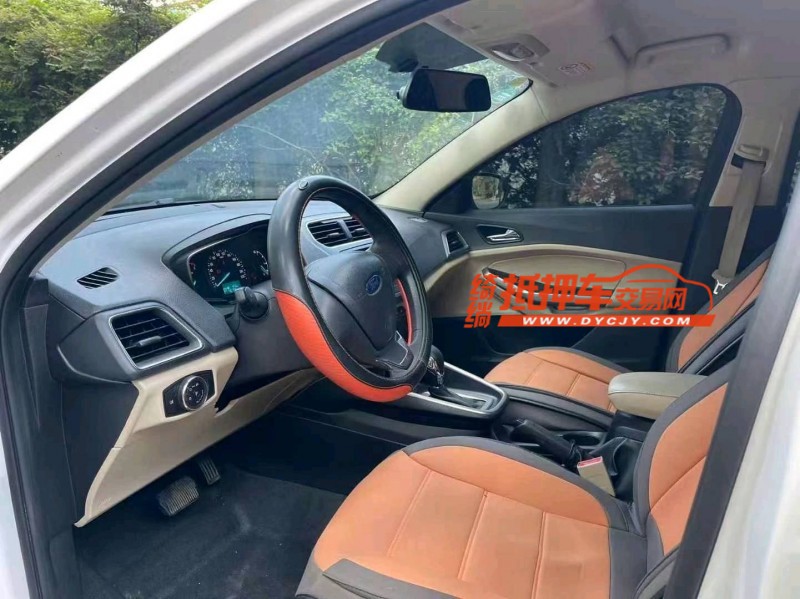 益阳18年福特福睿斯6