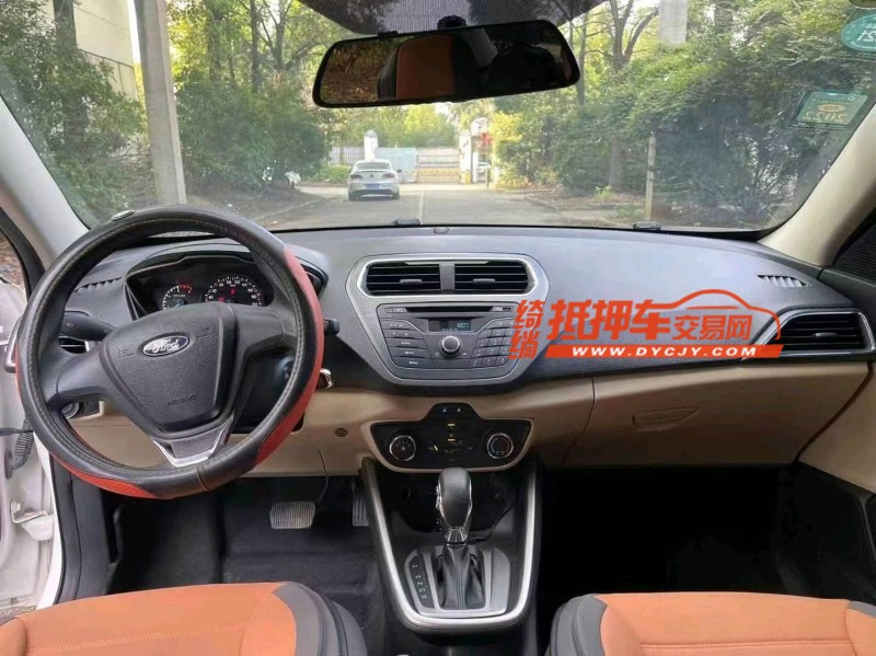 益阳18年福特福睿斯8