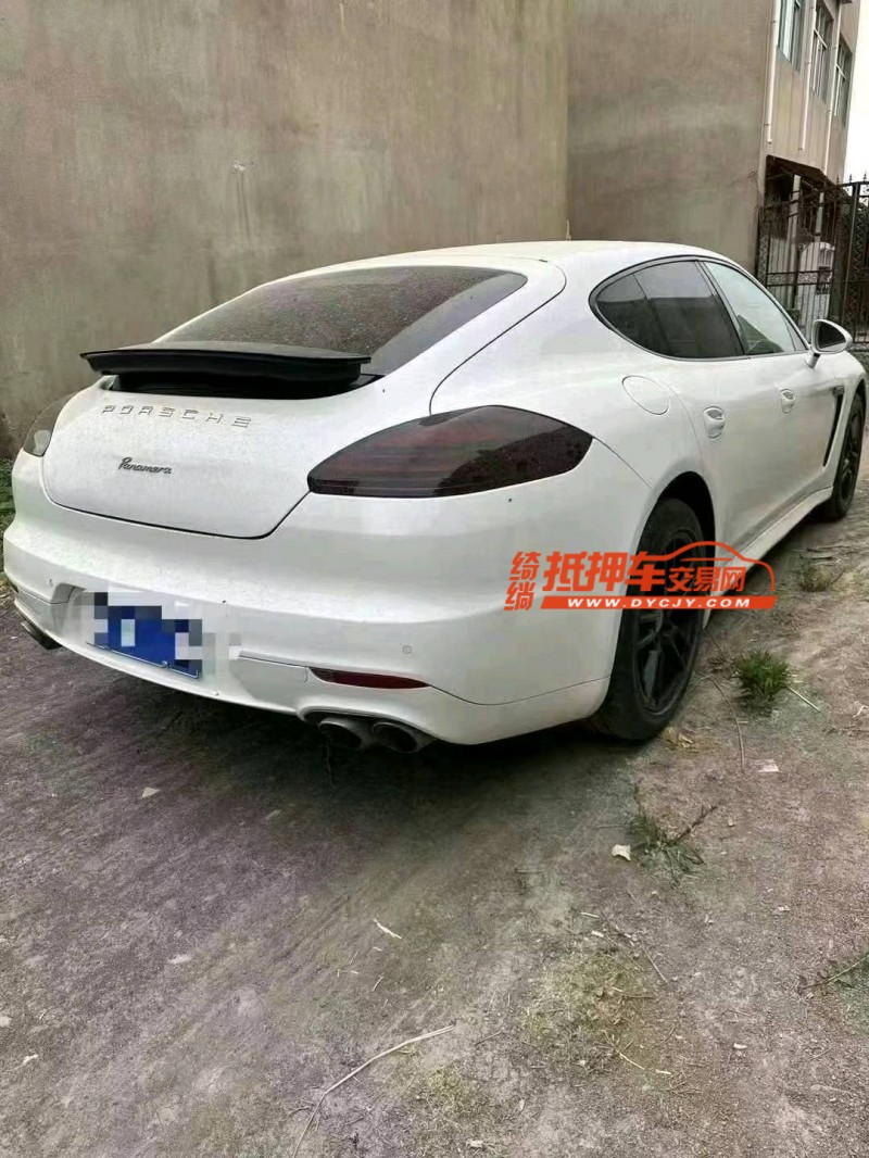 銅陵13年保時捷帕拉梅拉6