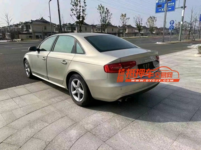 济宁15年奥迪A4L6